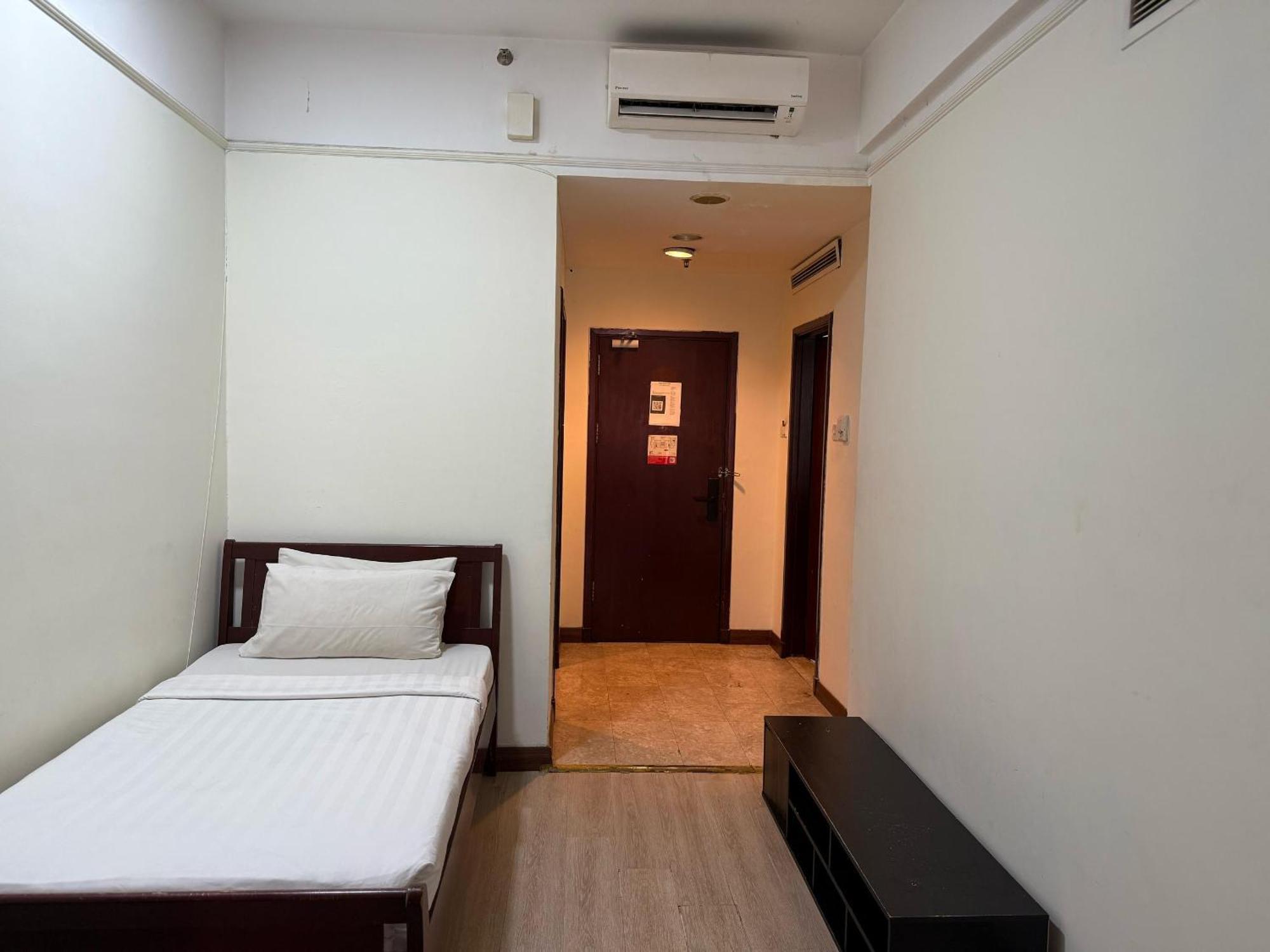 Glorious Service At Times Square Kl Apartment