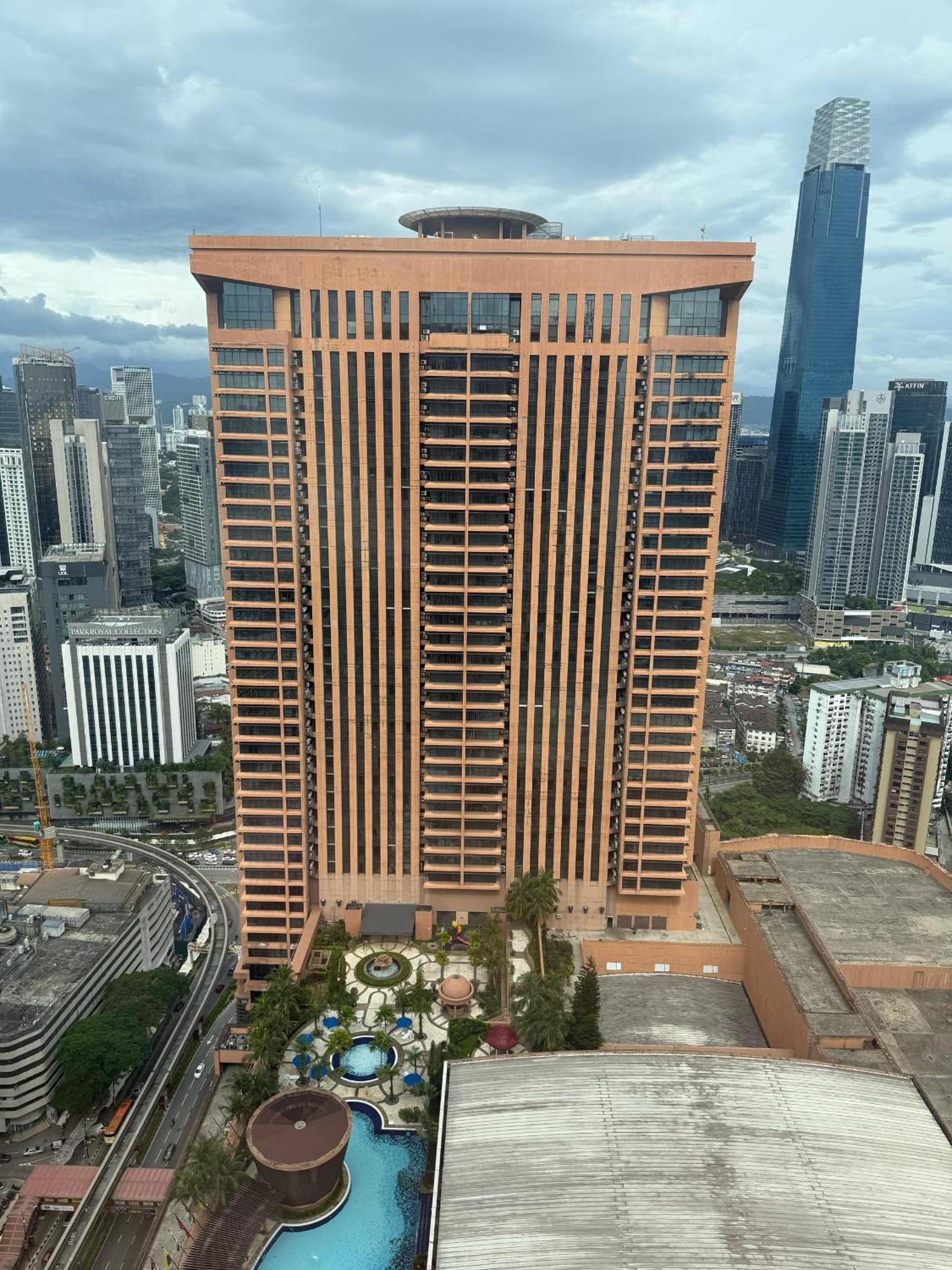 Pangsapuri Glorious Service At Times Square Kl *